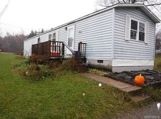 6767 E Lake Rd, Castile, NY 14427