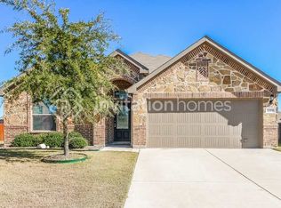 1208 Geddes Ct, Burleson, TX 76028