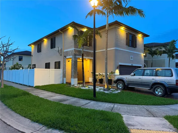 3555 W 106th St, Hialeah, FL 33018