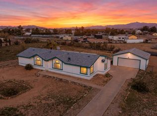 5845 W Abrigo Dr, Golden Valley, AZ 86413