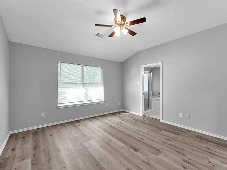 16007 Sandy Path Ln — Photo 30