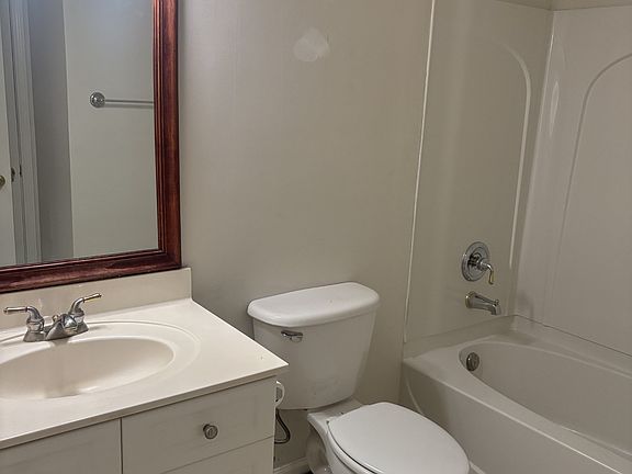 4th image of 1541 Indian Hawthorne Ct