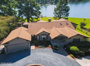 115 Brown Bark Rd, West End, NC 27376