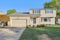 Teakwood Dr-S0710-001.jpg