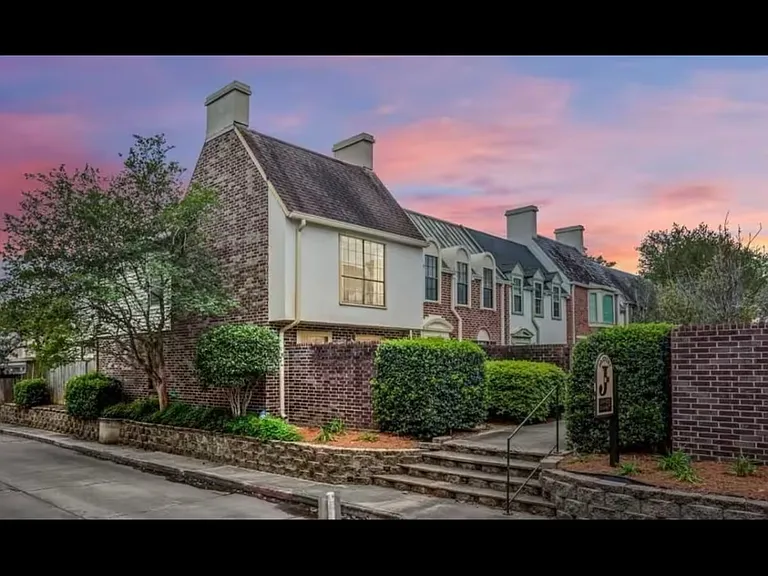 10055 Jefferson Hwy — Photo 1