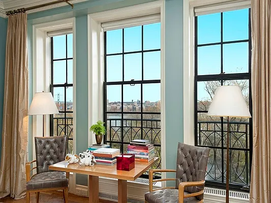 Sold by Sotheby's International Realty | media 5