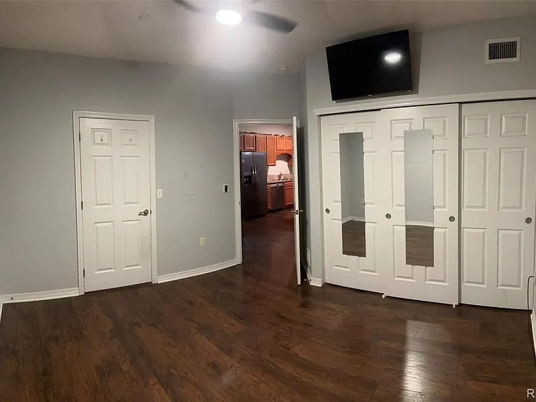 7292 S Blackhawk St #2105 — Photo 12