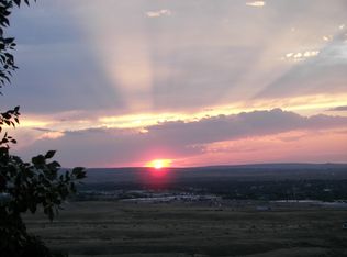 3882 Ridgecrest Dr, Casper, WY 82604