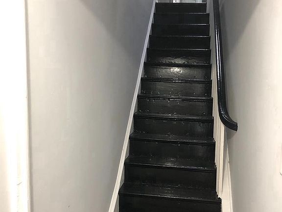 3rd image of 7265 Calvin Rd