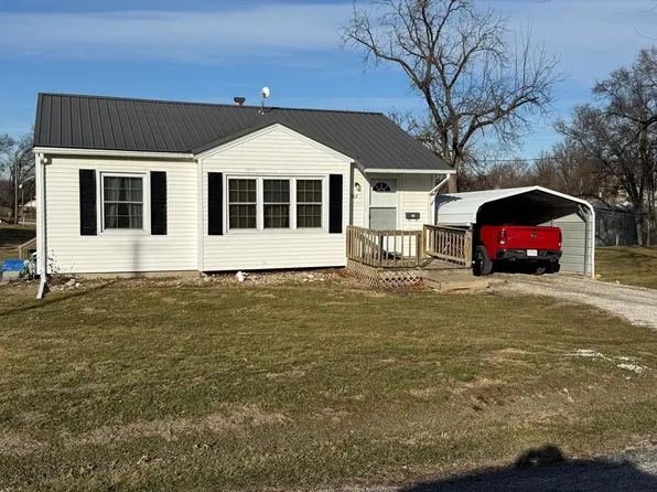 202 W Monticello St, Edina, MO 63537