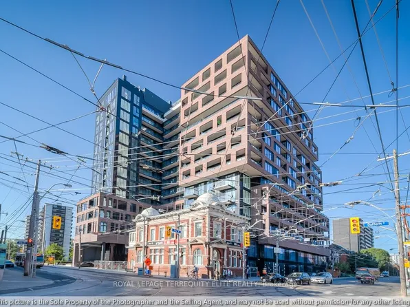 270 Dufferin St #425, Toronto, ON M6K 0H8