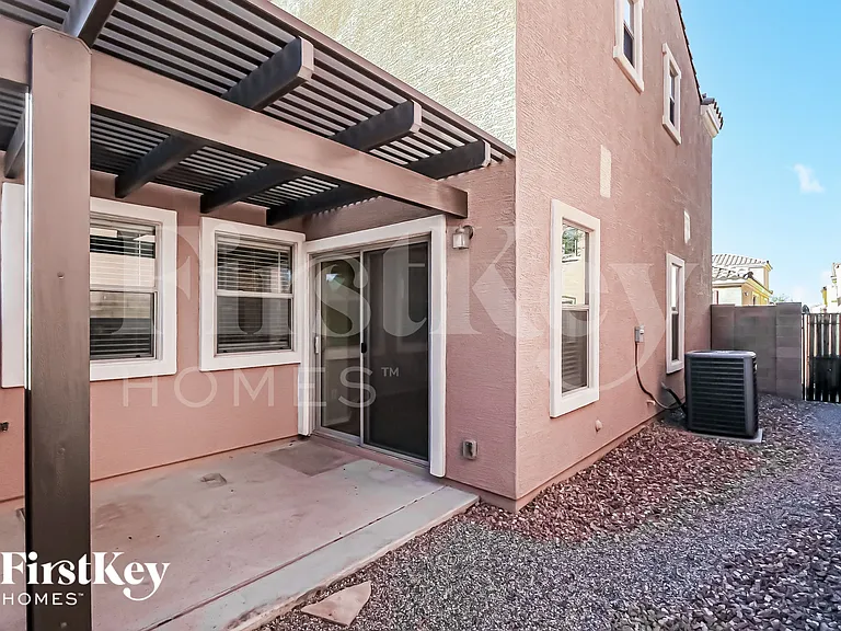 2764 E Megan St — Photo 15