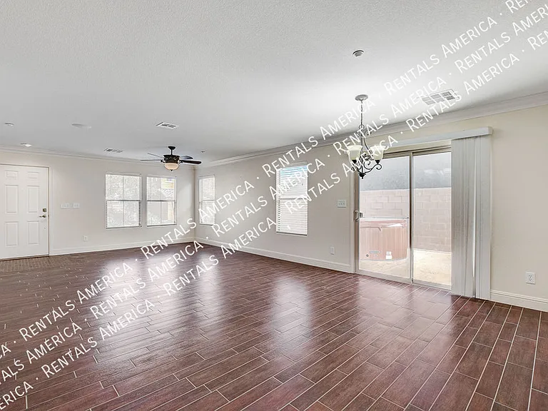 10732 Mystic Shore Ave — Photo 2
