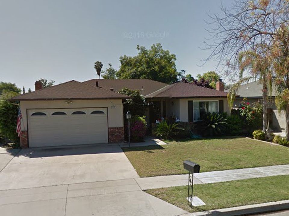 1st image of 2639 W Acacia Ave