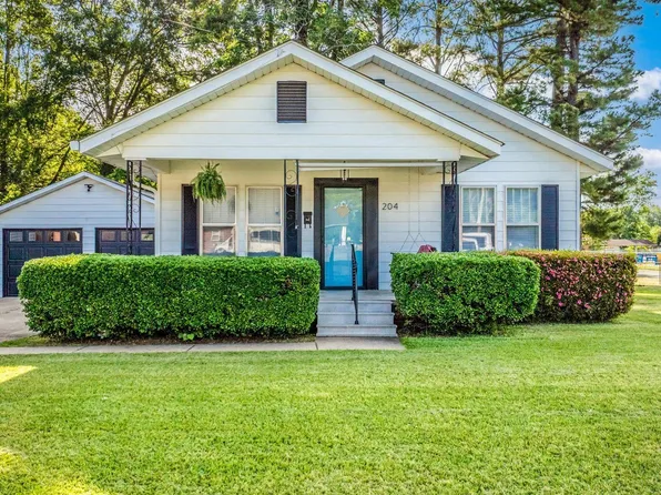 204 Ash St, Conway, AR 72034