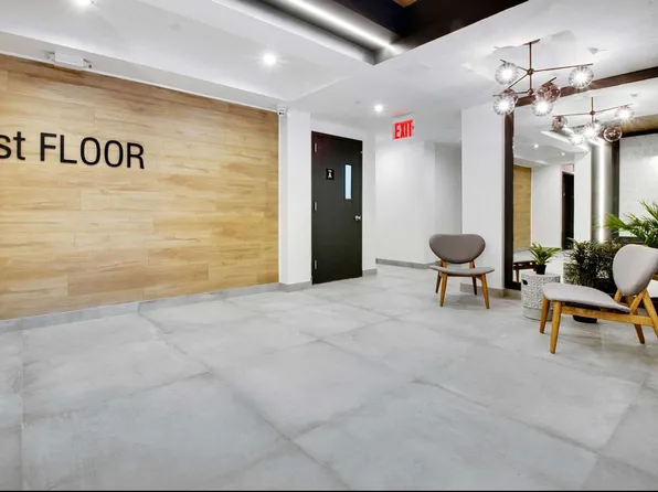 1543 East 19th Street image 9 of 12