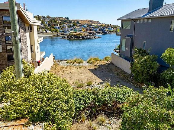 5th image of 157 Robertson St