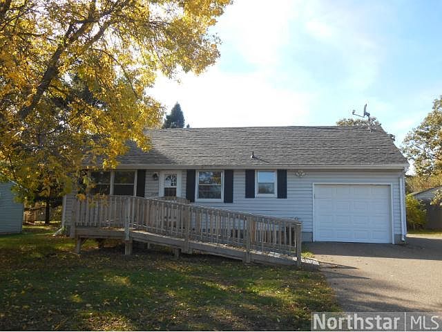 1st image of 2070 Quarry Ave S