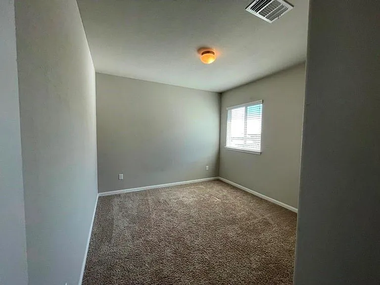 400A Hummingbird Ln — Photo 17