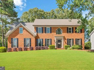 10735 Dunoon Dr, Alpharetta, GA 30022