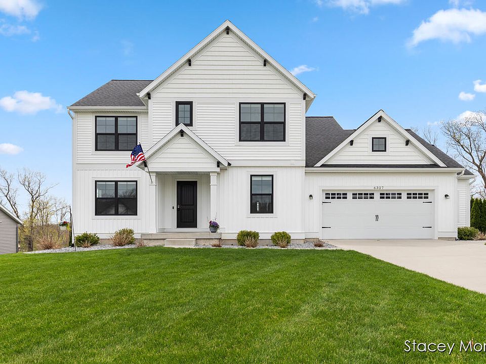 1st image of 6327 Bentley Dr NE