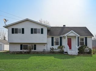 5241 Jaycox Rd, North Ridgeville, OH 44039