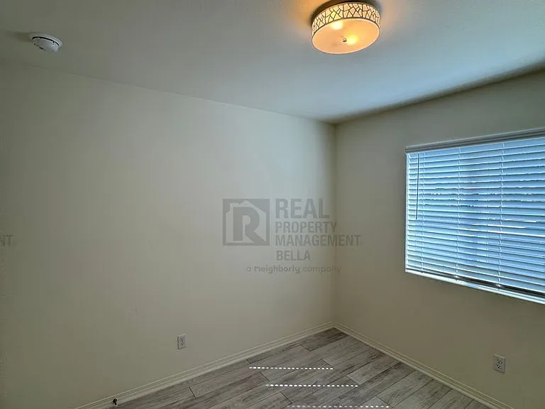 29555 Copper Hill Ct — Photo 14