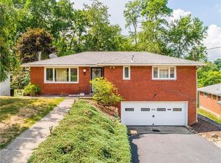 410 Saratoga Dr, Pittsburgh, PA 15236