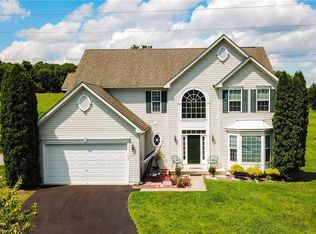 143 Clover Hollow Rd, Easton, PA 18045