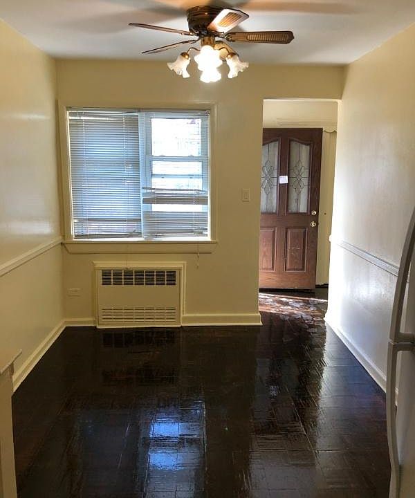 1st image of 969 E 88th St