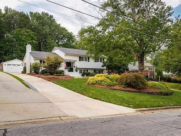 3rd image of 613 Kimberly Dr