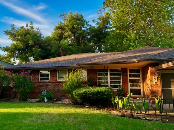 200 Leonard Ln, Midwest City, OK 73110