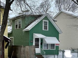 933 Marion St, Saint Paul, MN 55117