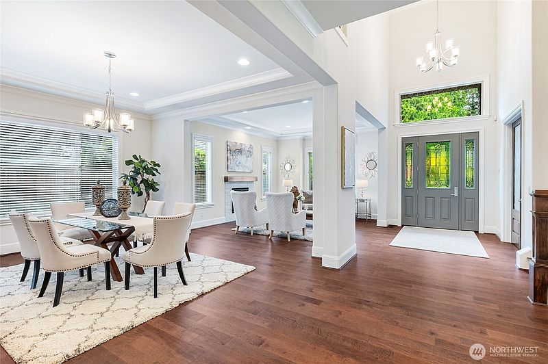 5th image of 9827 NE 20th Street