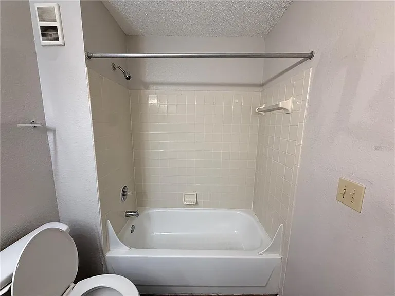 3705 SW 27th St #1026 — Photo 15