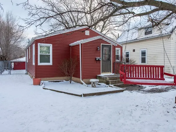 2317 Gideon Ave, Zion, IL 60099