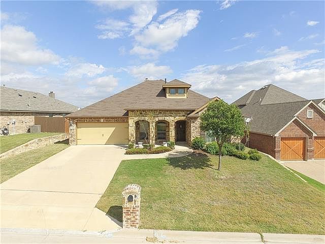 1st image of 10970 Castle Oak Ln