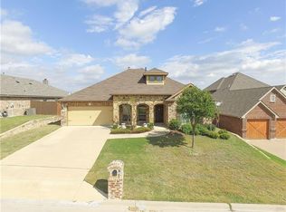 10970 Castle Oak Ln, Fort Worth, TX 76108