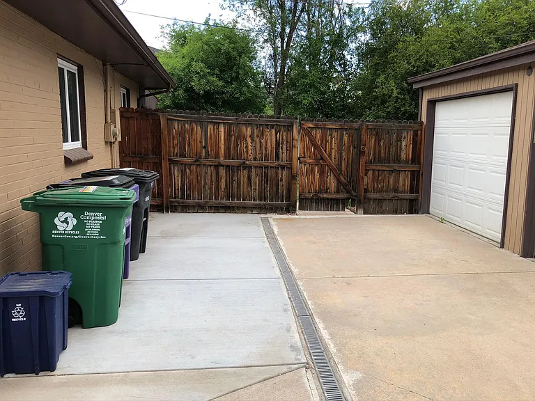 840 N Krameria St — Photo 66