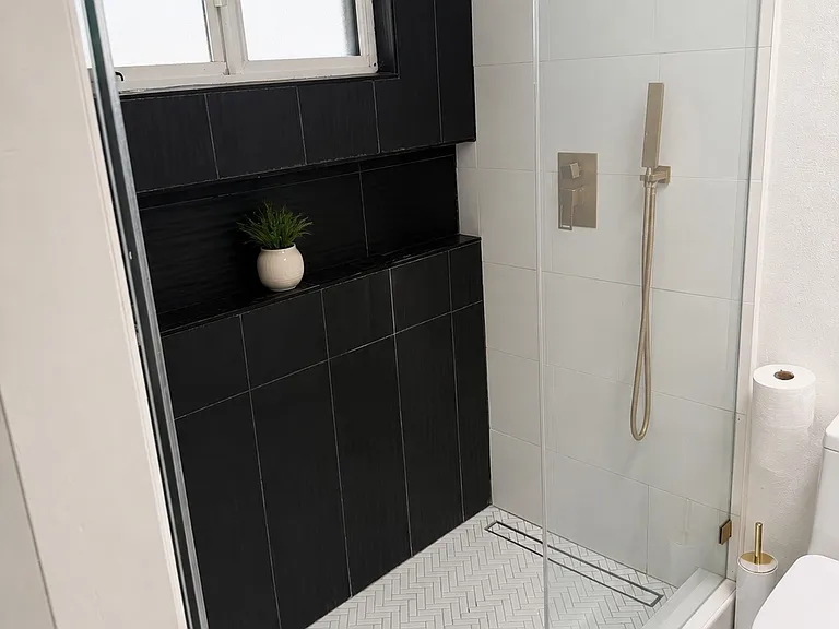 524 E Navilla Pl — Photo 7