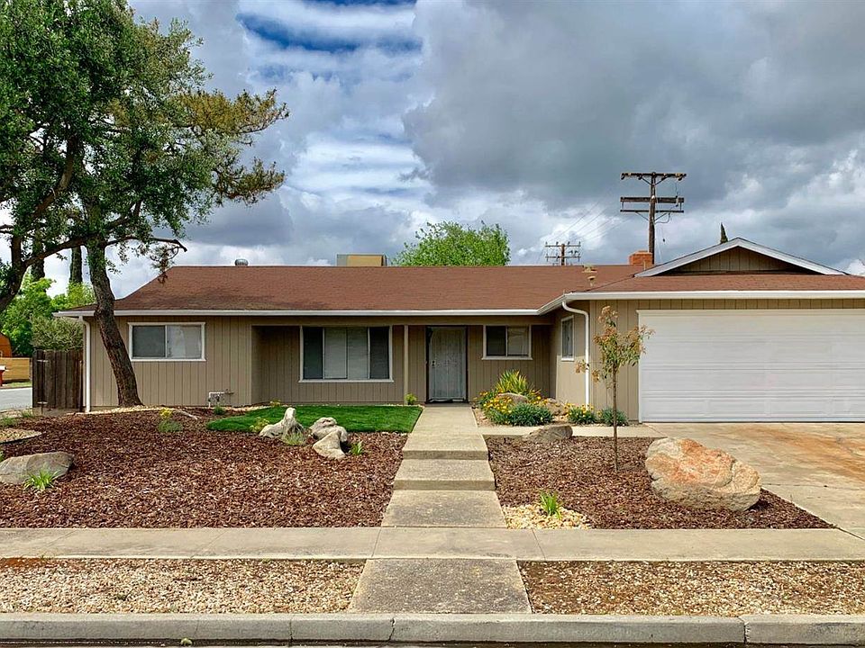 1st image of 2840 Julia Cir
