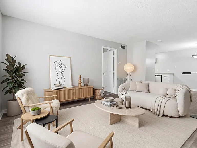 City Park Apartments — Photo 16