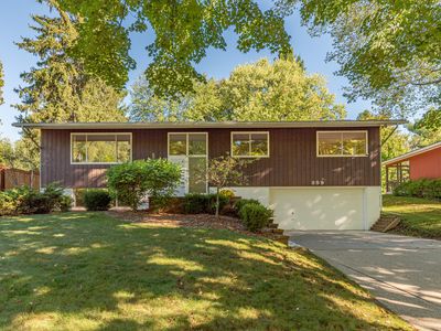 359 Brookside Dr, Ann Arbor, MI, 48105