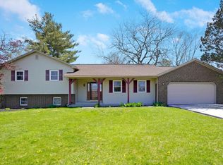 11860 Village Way NW, Pickerington, OH