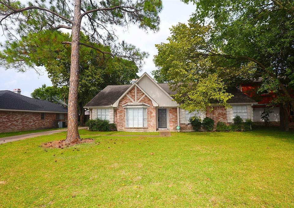 1st image of 11826 Bandlon Dr