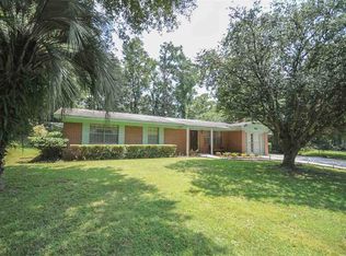 1543 E Indian Head Dr, Tallahassee, FL 32301