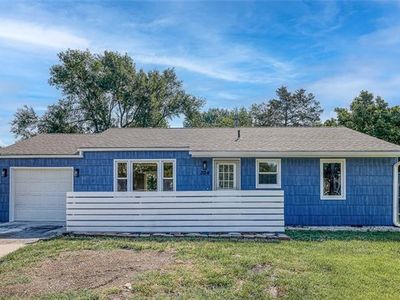 304 S Ridgeview Rd, Olathe, KS, 66061