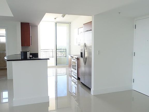 5th image of 3232 Coral Way APT 1902