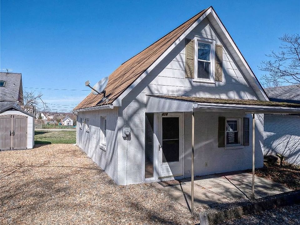 1st image of 418 Thorn Way