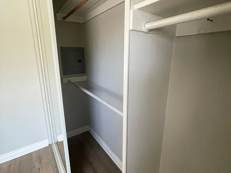 4747 Hamilton St #20 — Photo 13